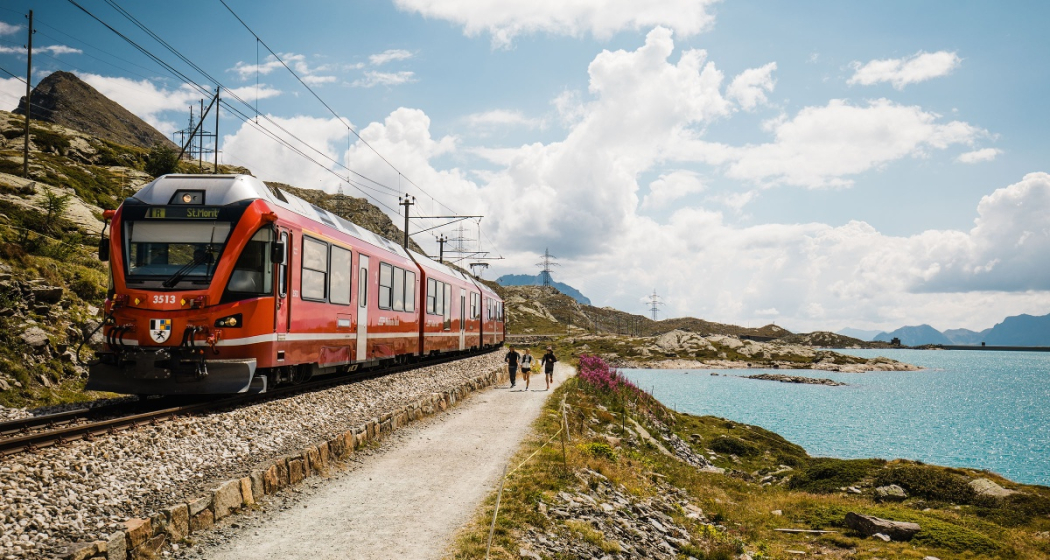 Lago Bianco, Trailrunner und RhB Lago Bianco, Trailrunner und RhB