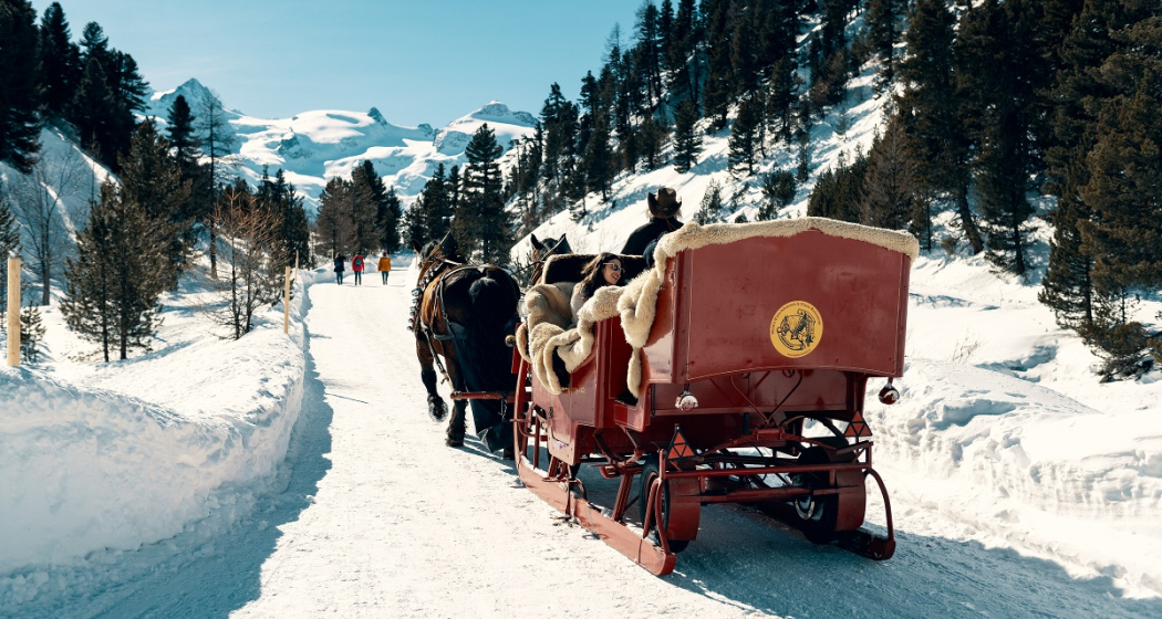 Kutschenfahrt ins Val Roseg Kutschenfahrt ins Val Roseg