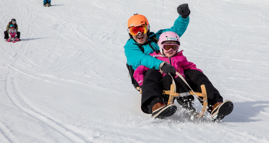 Schlitteln Alp Dado - Waltensburg (oua_43651746_image) Schlitteln Alp Dado - Waltensburg (oua_43651746_image)