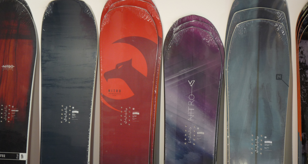 Snowboard Shop Sägerei (oua_44248655_image) Snowboard Shop Sägerei (oua_44248655_image)