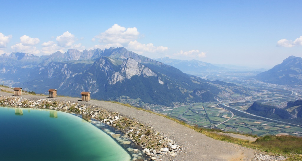 Speichersee Sunntigweid mit Strandkörben Speichersee Sunntigweid mit Strandkörben