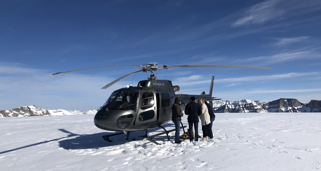 Flightbase - Helikopter Rundflug Graubünden Flightbase - Helikopter Rundflug Graubünden