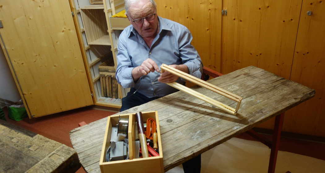 Imker Meltger Devonas / Honig