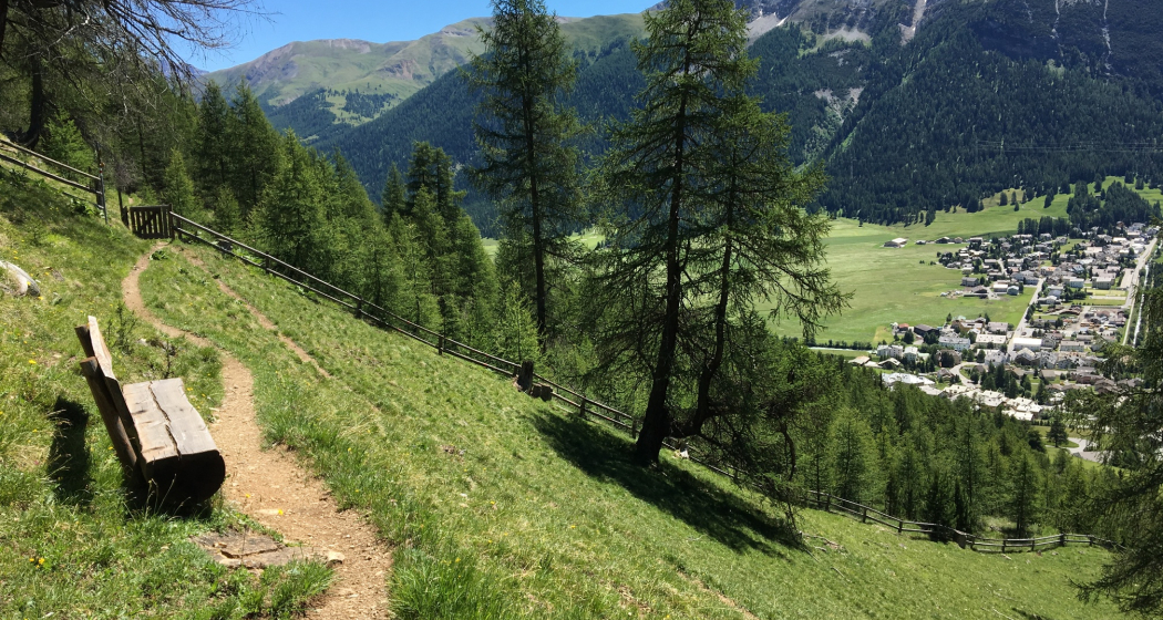 Aussicht auf Chamues-ch Aussicht auf Chamues-ch