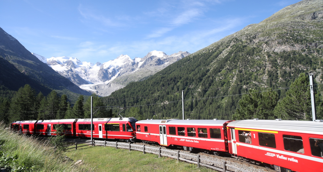 33.07 St. Moritz - Ospizio Bernina (oua_49790350_image) 33.07 St. Moritz - Ospizio Bernina (oua_49790350_image)