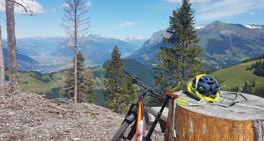 Biken Grüsch-Danusa / Furna Biken Grüsch-Danusa / Furna