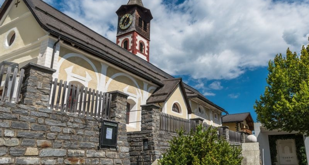 Kirche Sogn Stiafen, Cumbel