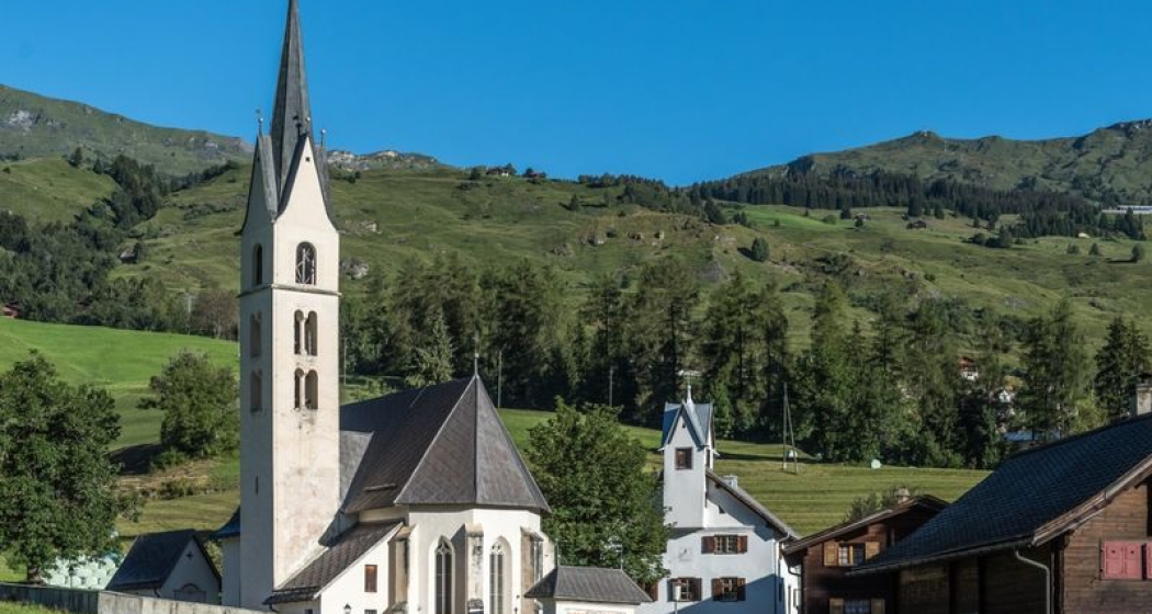 Kirche Nossadunna, Degen Kirche Nossadunna, Degen