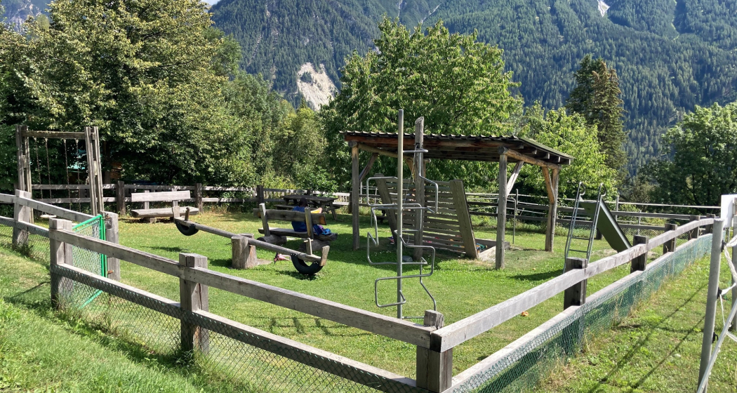 Spielplatz Davo Stron