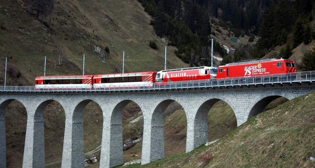 Eisenbahn- Viadukt Val Bugnei Eisenbahn- Viadukt Val Bugnei