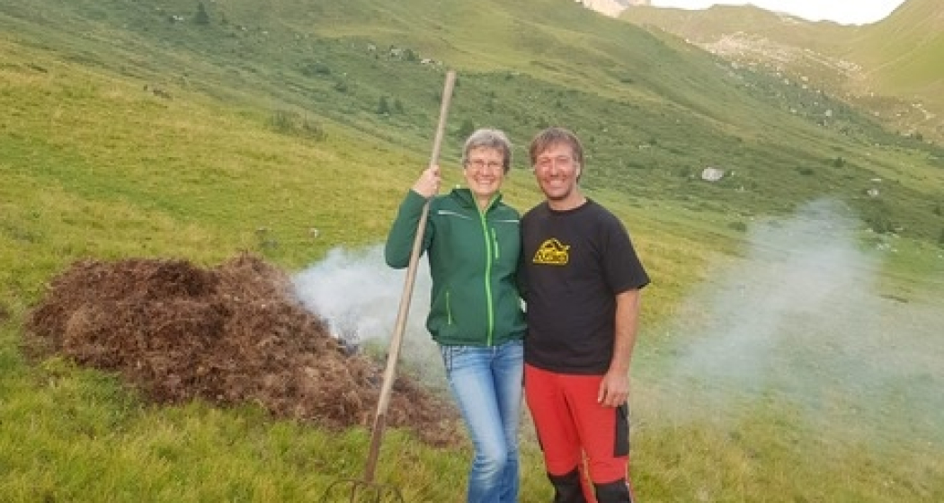 Hoflädeli Sananggahof (oua_54955043_image) Hoflädeli Sananggahof (oua_54955043_image)