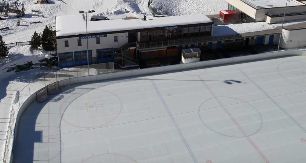 Eisfeld Zernez Eisfeld Zernez