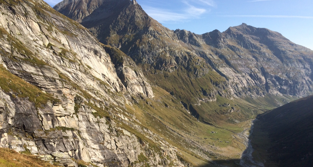 Blick zur Lampertschalp Blick zur Lampertschalp