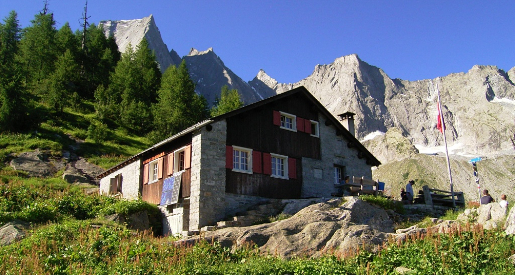 Sasc-Furä-Hütte (oua_57413849_image) Sasc-Furä-Hütte (oua_57413849_image)