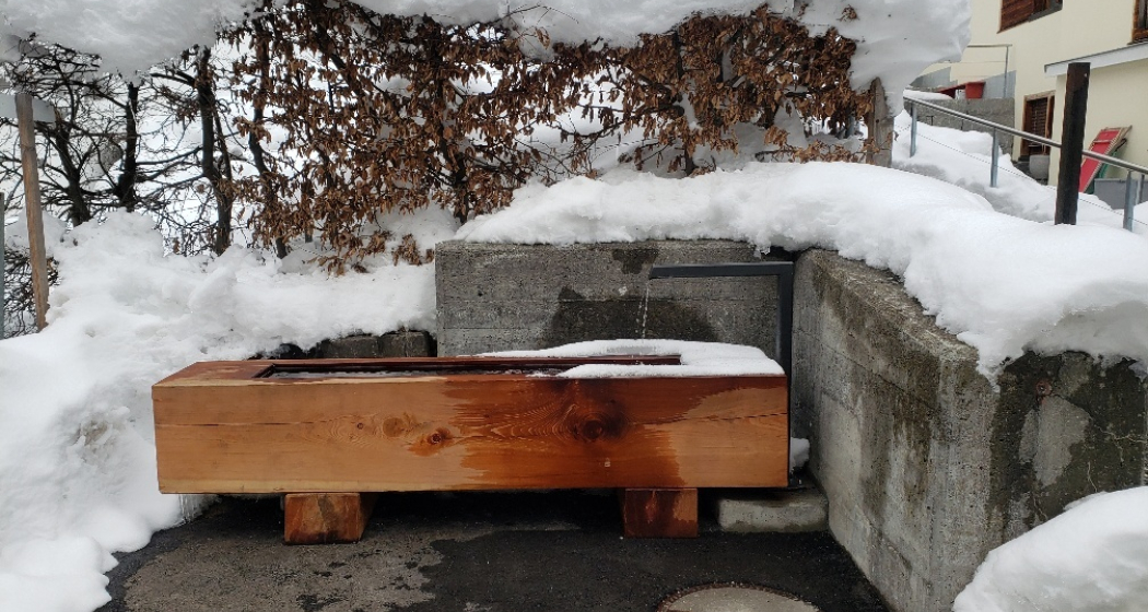 Wasserbrunnen Via Gir Flims Dorf Wasserbrunnen Via Gir Flims Dorf