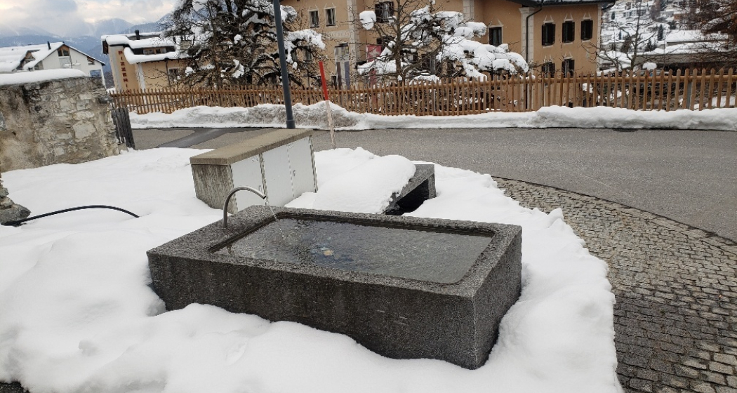 Wasserbrunnen Via Vitg Dado Flims Dorf (oua_57692788_image) Wasserbrunnen Via Vitg Dado Flims Dorf (oua_57692788_image)