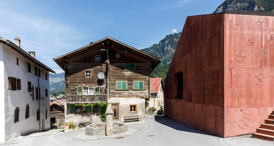 Das Atelier Bardill vom Architekten Valerio Olgiati Das Atelier Bardill vom Architekten Valerio Olgiati