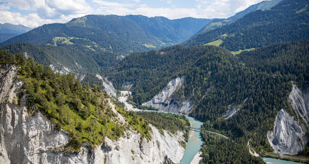 Rheinschlucht Wanderung: Tuora (656.3) (oua_57965277_image) Rheinschlucht Wanderung: Tuora (656.3) (oua_57965277_image)