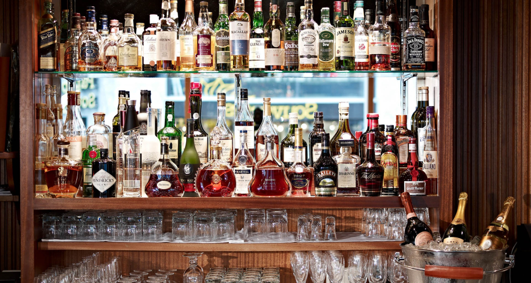 Crystal Piano Bar (oua_58145358_image)