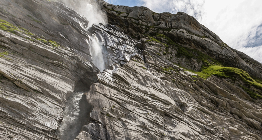 Adventures Flims - Wasser gestaltet die Landschaft (oua_58674662_image) Adventures Flims - Wasser gestaltet die Landschaft (oua_58674662_image)