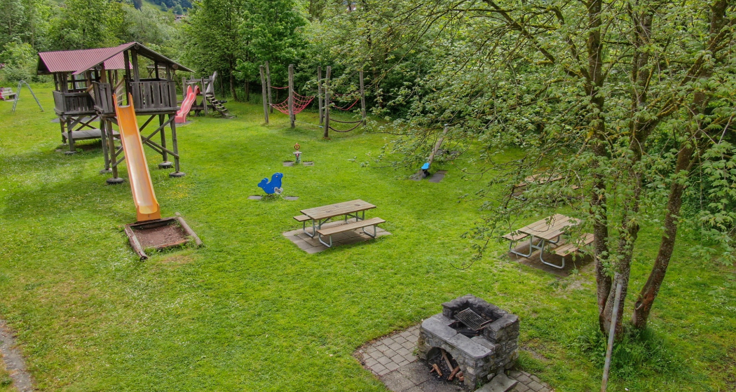 Spielplatz Seewis Schmitten (oua_600476825_image) Spielplatz Seewis Schmitten (oua_600476825_image)