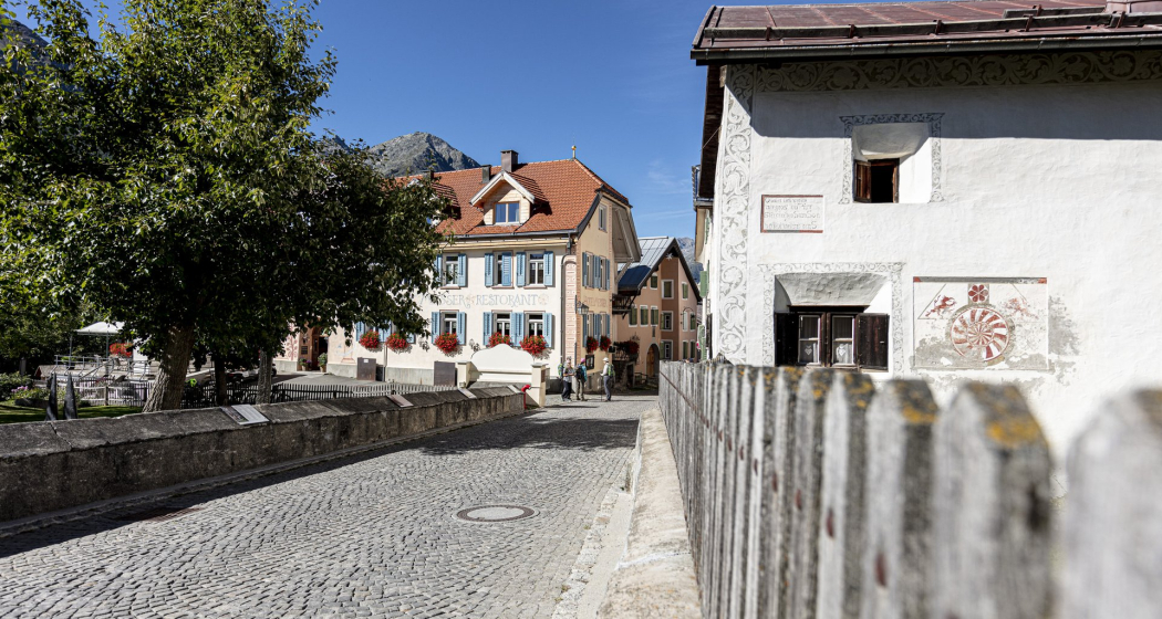 Schellen-Ursli-Dorf Guarda Schellen-Ursli-Dorf Guarda