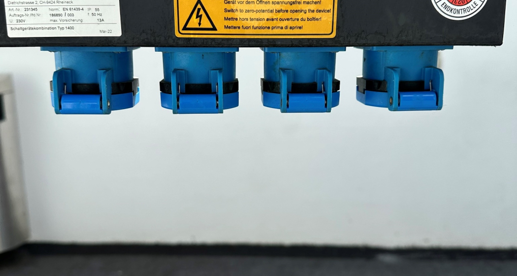 Ladestation beim Familienbad (oua_602572616_image)