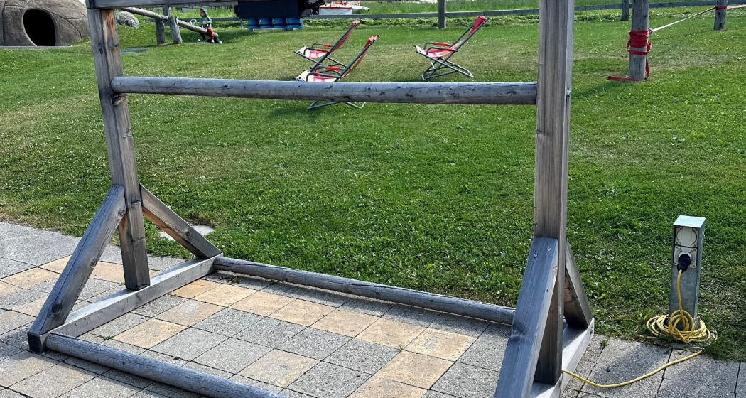 E-Bike Ladestation beim Center da Sport (oua_602572843_image)