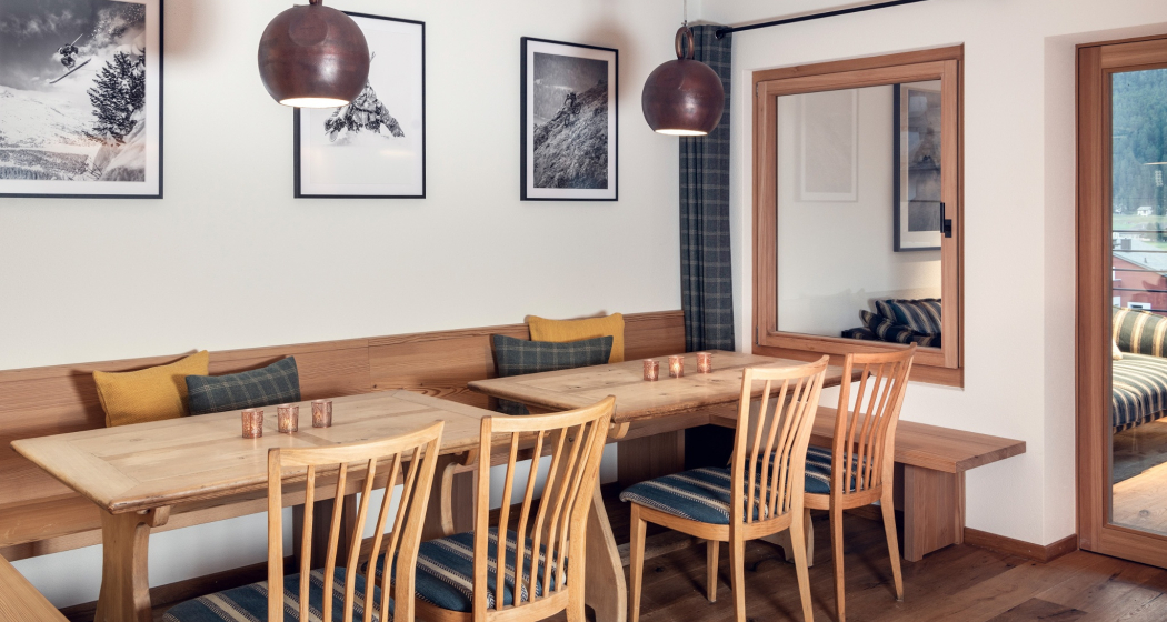 Conrad's Easy (oua_604387306_image)