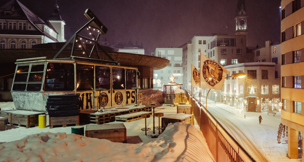 La Gondla (oua_605631914_image) La Gondla (oua_605631914_image)