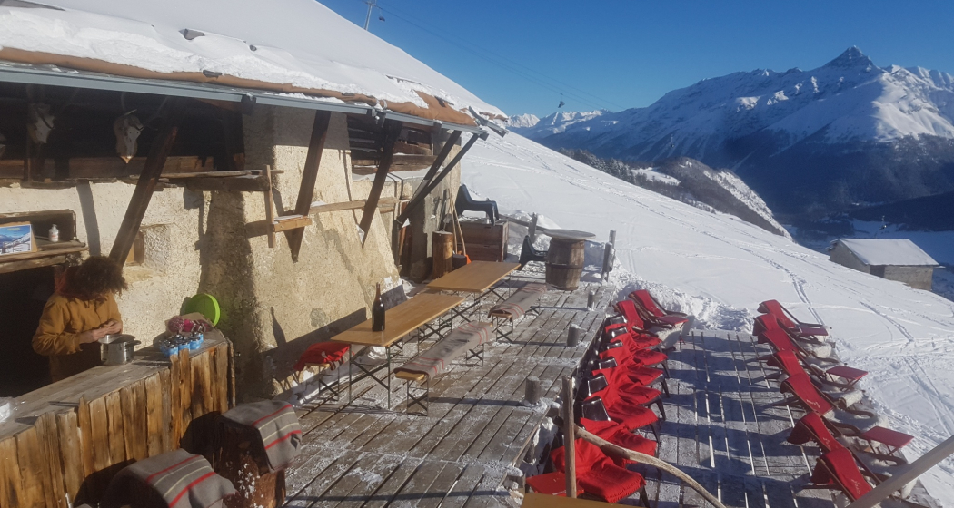 Bar Buera (oua_605631926_image) Bar Buera (oua_605631926_image)