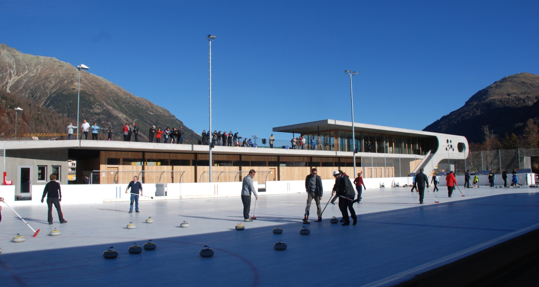 Eisplatz Arena Promulins, Samedan (oua_605632801_image) Eisplatz Arena Promulins, Samedan (oua_605632801_image)