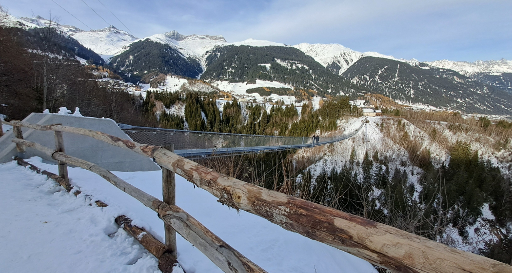 Ein Blick zurück nach Disentis