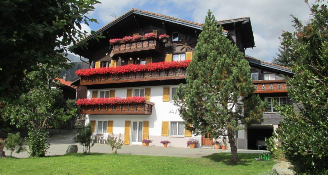 Aussenansicht Sommer