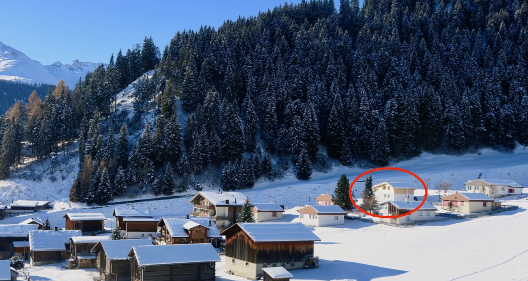 Die Casa Segnas am oberen Dorfrand