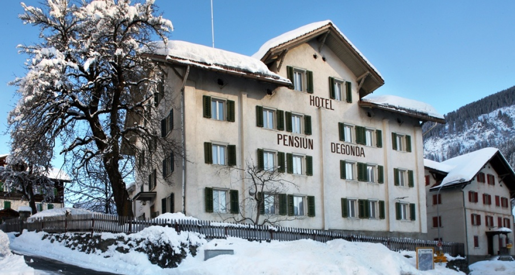 Pensiun Degonda (oua_60856810_image) Pensiun Degonda (oua_60856810_image)