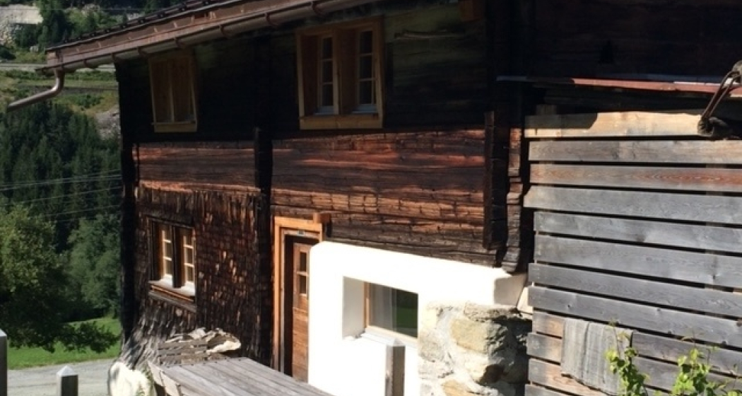 Aussenbereich mit Terrasse