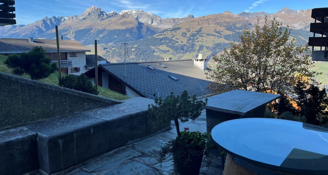 Ferienwohnung Sut las Caglias - Aussicht Sommer