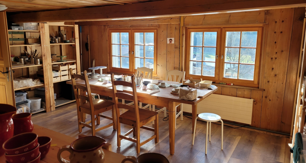 Töpfern mit Evelyn Mosko (oua_614428608_image) Töpfern mit Evelyn Mosko (oua_614428608_image)