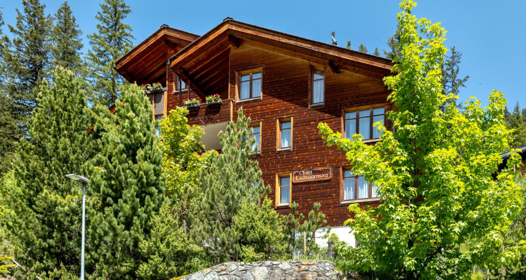 Aussenansicht Chalet Tschuggenweg