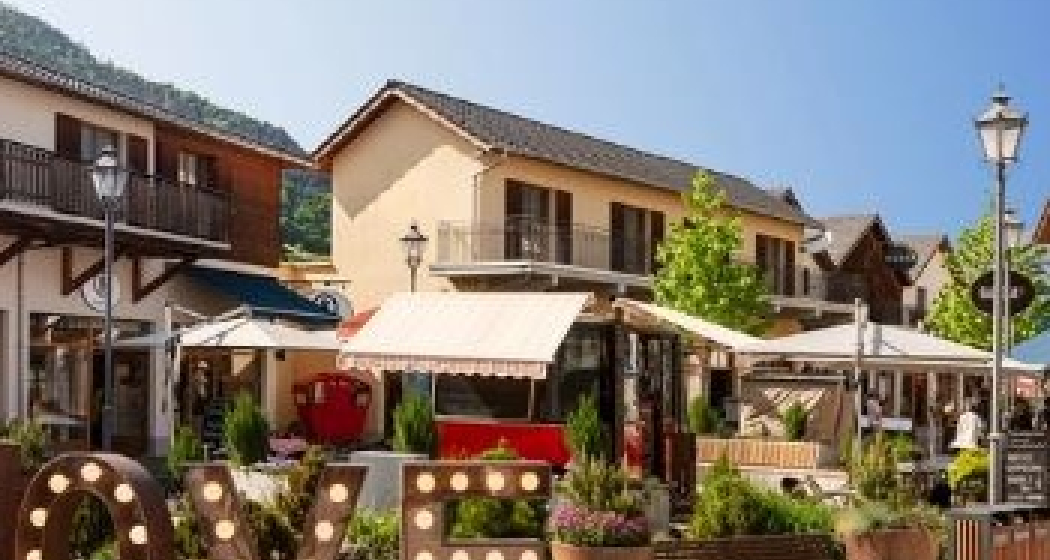 Gondel Café, Fashion Outlet Landquart (oua_616508322_image)