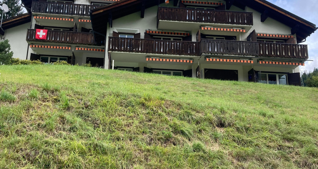 Die Wohnung mit dem Schweizer Kreuz ist unsere