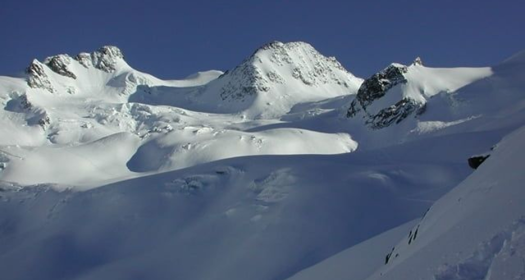 Chamanna Coaz SAC (oua_620271549_image) Chamanna Coaz SAC (oua_620271549_image)