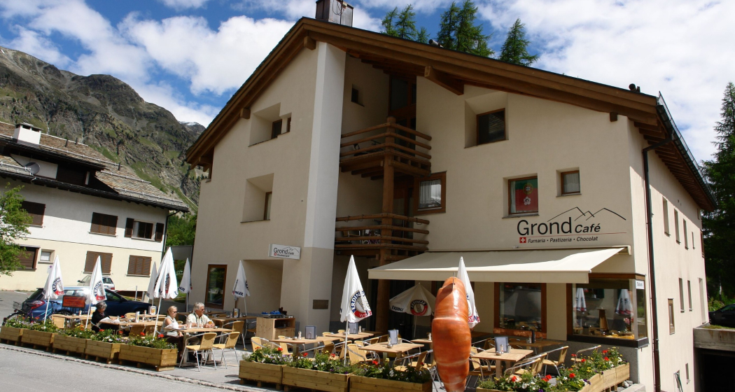 Furnaria (Bäckerei) Grond SA in Sils Maria (oua_620272596_image) Furnaria (Bäckerei) Grond SA in Sils Maria (oua_620272596_image)