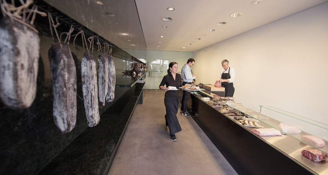 Hatecke (oua_620272719_image)