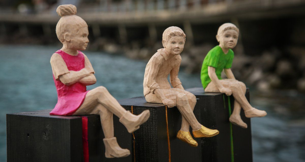 Holzbildhauerin Nora Engels (oua_620278440_image) Holzbildhauerin Nora Engels (oua_620278440_image)