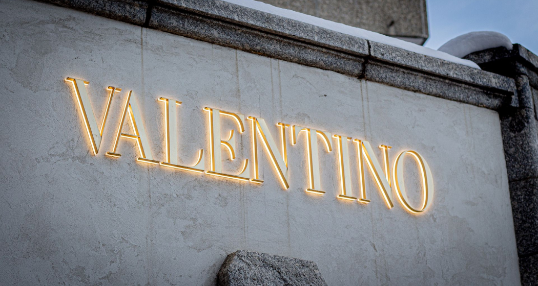 Valentino (oua_620278760_image) Valentino (oua_620278760_image)