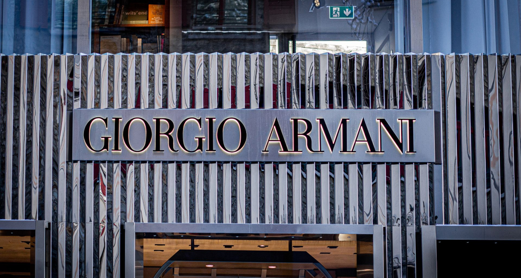 Giorgio Armani (oua_620278783_image) Giorgio Armani (oua_620278783_image)