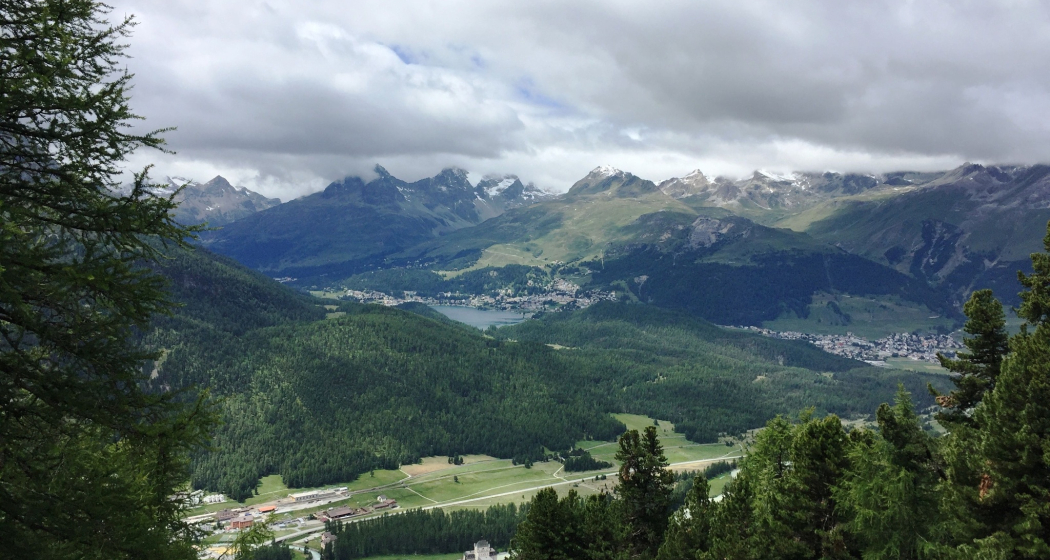 Sitzbänke Panoramaweg Muottas-Muragl - Alp Languard (oua_620279533_image)