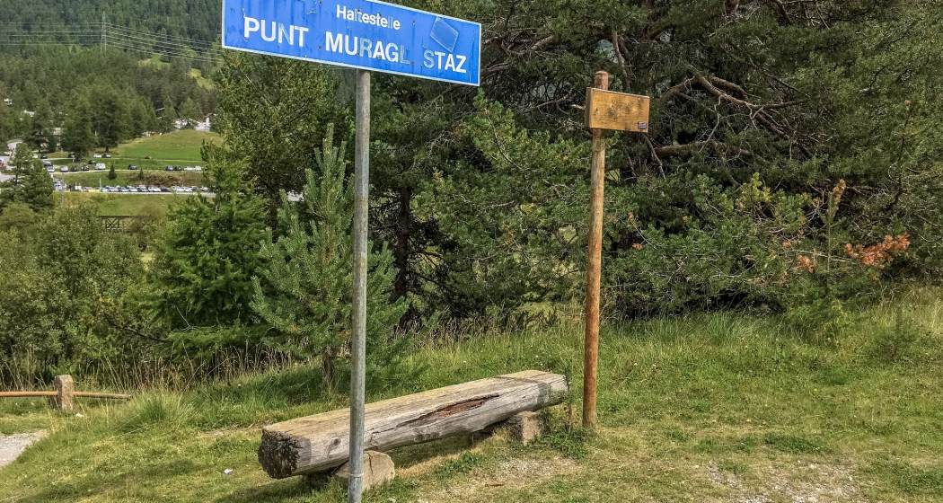 Sitzbänke Punt Muragl Staz (oua_620279551_image) Sitzbänke Punt Muragl Staz (oua_620279551_image)